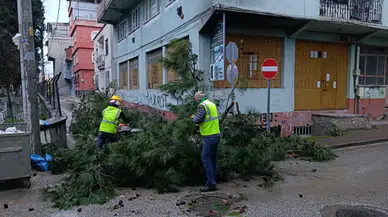 Bursa'da okullar için tatil çağrısı