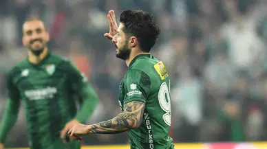 Bursaspor maç fazlasıyla lider: 3-0