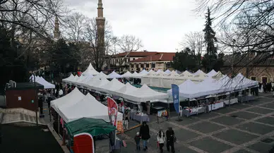 Bursalı kadınların emeği meydanda satışa sunuldu