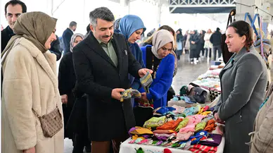 Kadınların el emekleri yeni çarşıda satışta