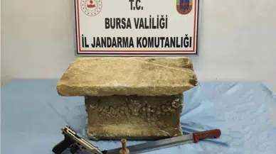Bursa’da lahit ve objeler ele geçirildi