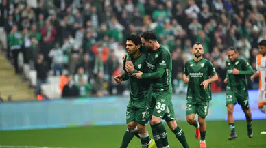 Bursaspor farka koştu! Liderliği sağlama aldı