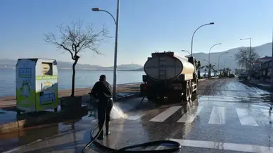 Kurşunlu'da fırtınanın izleri temizlendi