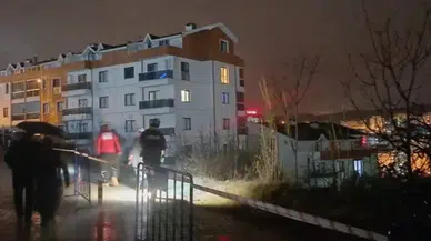 Mudanya'da toprak kayması!