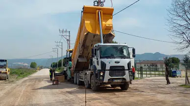 Mustafakemalpaşa'da üstyapı yenileniyor