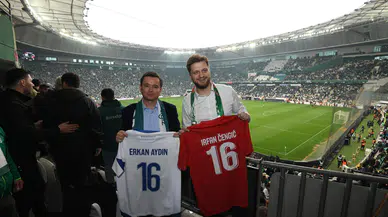 Bursaspor tribünlerinde kardeş buluşması