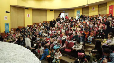 Yıldırımlı çocuklar her pazar tiyatroda!