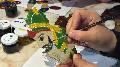 Karagöz ve Hacivat geleceğe taşınıyor