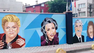 Bursa'nın duvarları sanatla buluşuyor