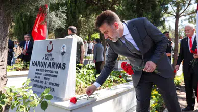 Bursa’da 15 Temmuz programı şehitlerden başladı