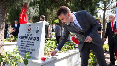 Bursa’da 15 Temmuz programı şehitlerden başladı