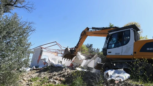 Osmangazi'de 25 kaçak yapı yıkıldı!
