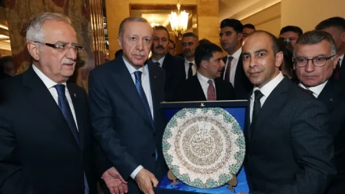 Cumhurbaşkanı Erdoğan’a İGF’den çini PRT