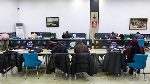 Bursa'da üniversite adaylarına ücretsiz deneme sınavı