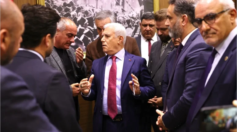 Büyükşehir Meclisi karıştı!