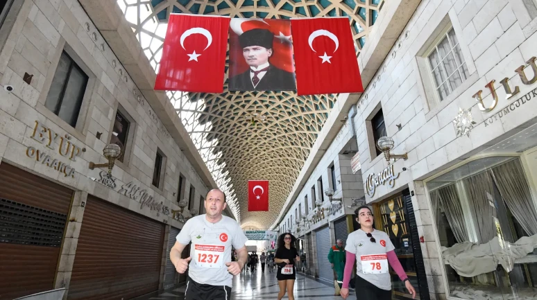 Tarihi buluşma koşuyla sonlandı