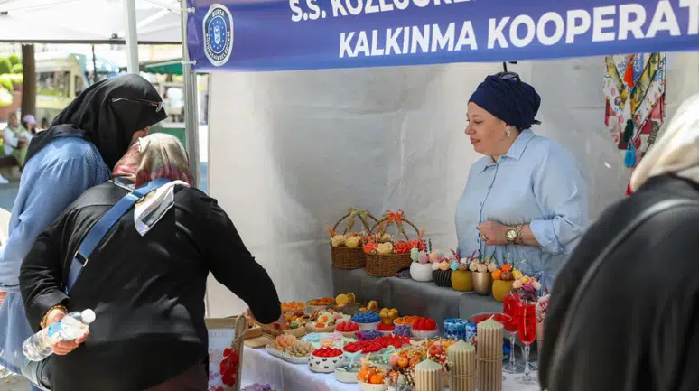 Kadın üreticilere Dayanışma Pazarı