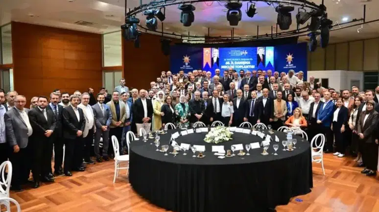 AK Parti Bursa’dan vefa buluşması