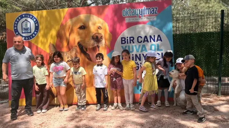 Minik öğrencilerden Yıldırım'da can dostlara ziyaret