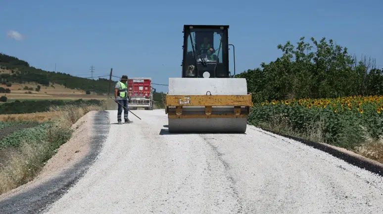 Nilüfer'de yollar yenileniyor